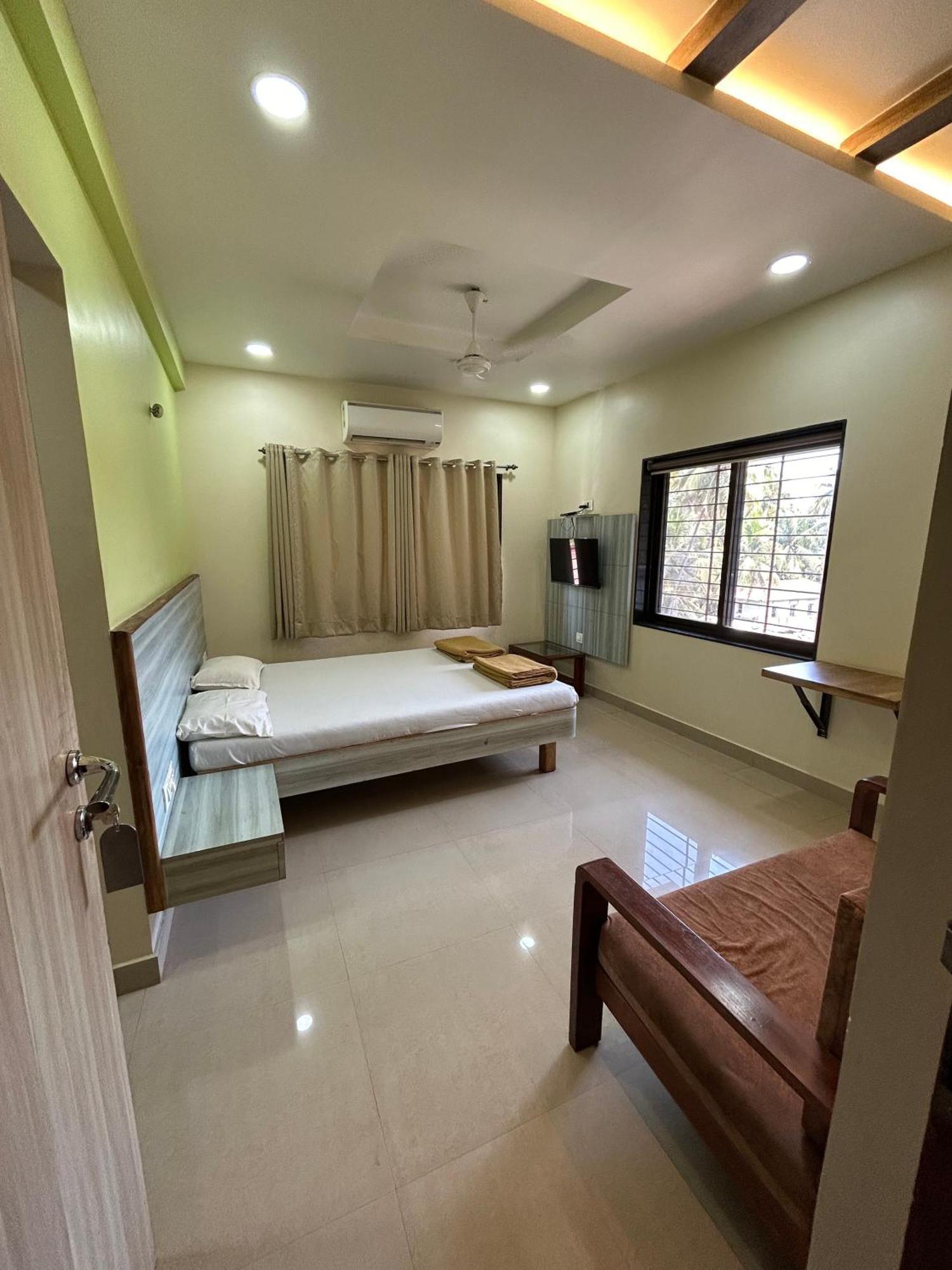 Hotel Aaba'S Gomantak Sawantwadi 외부 사진