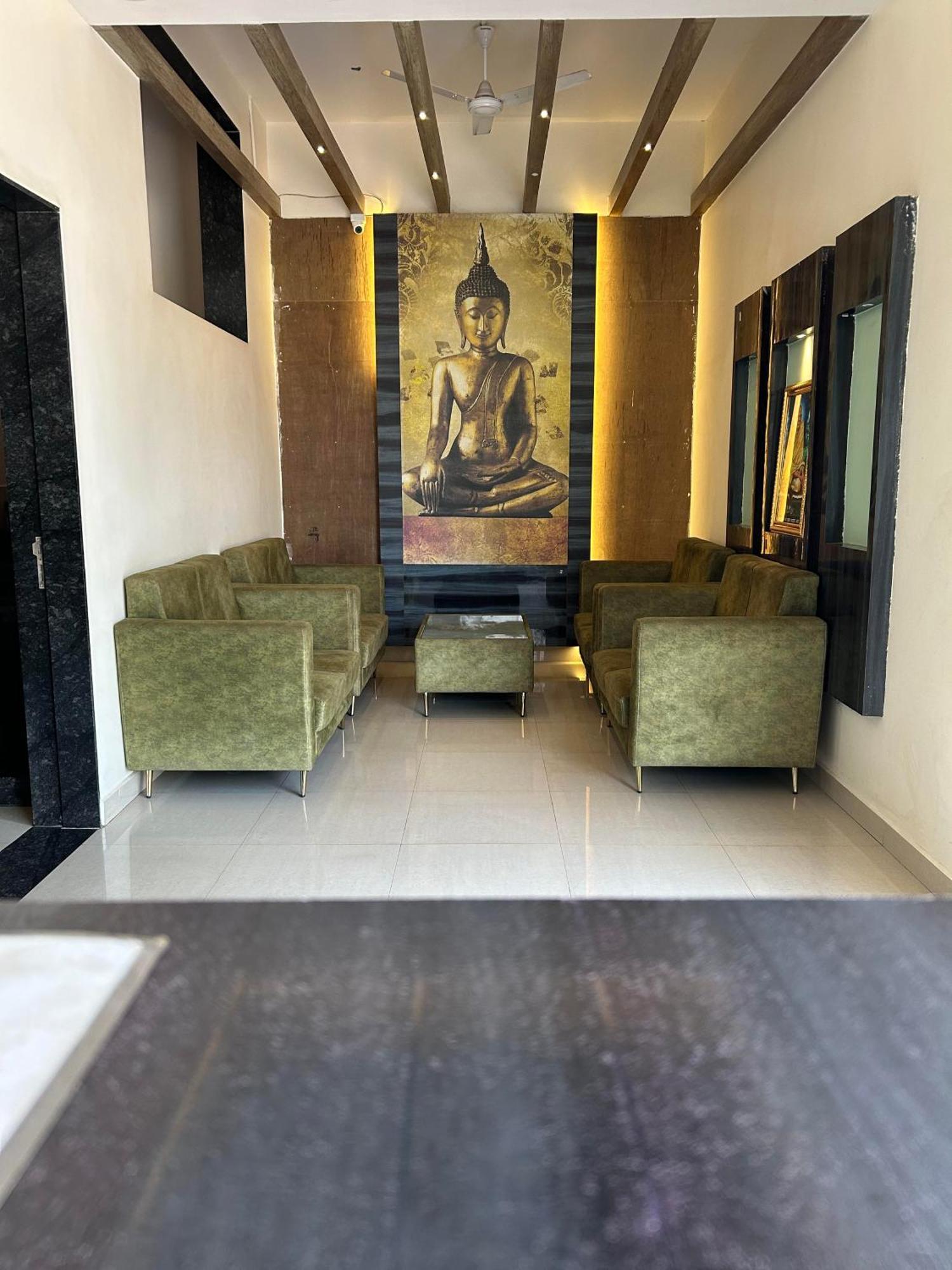 Hotel Aaba'S Gomantak Sawantwadi 외부 사진